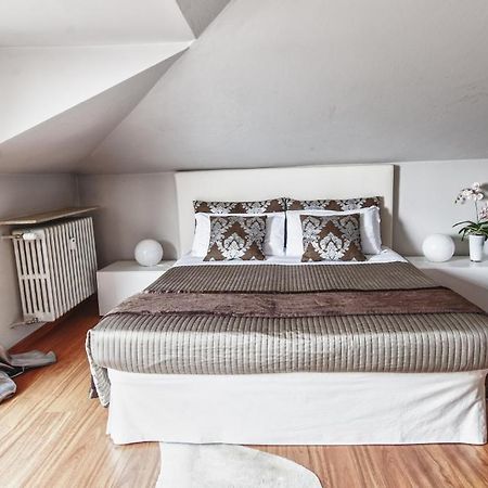 Cute & Cozy Terrace Apartment Bergamo Room photo