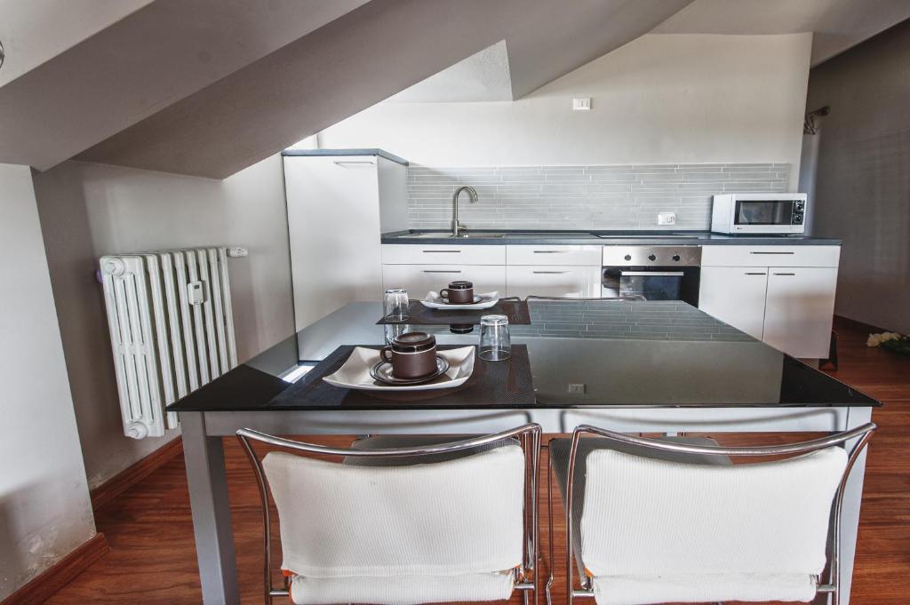Cute & Cozy Terrace Apartment Bergamo Room photo