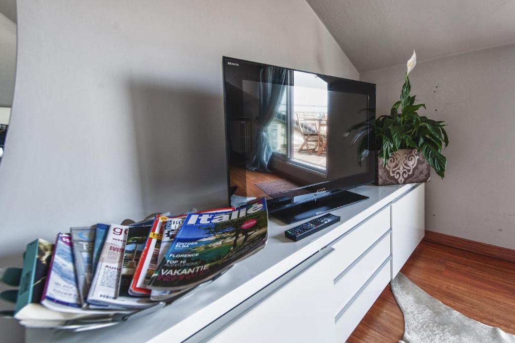 Cute & Cozy Terrace Apartment Bergamo Room photo